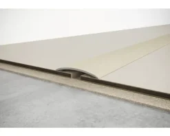 SKANDOR Anpassungsprofil Ahorn selbstklebend 4,5x40x900 mm