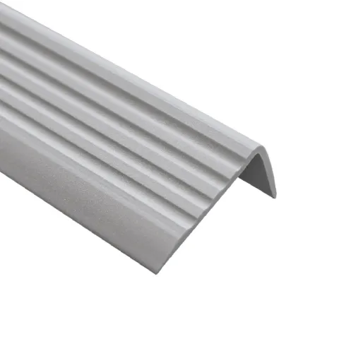 Treppenkantenprofil Selbstklebend 50x42 mm - Treppenprofil PVC für Treppenstufen, Treppenkantenschutz mit Rillen - 70 cm, Silber