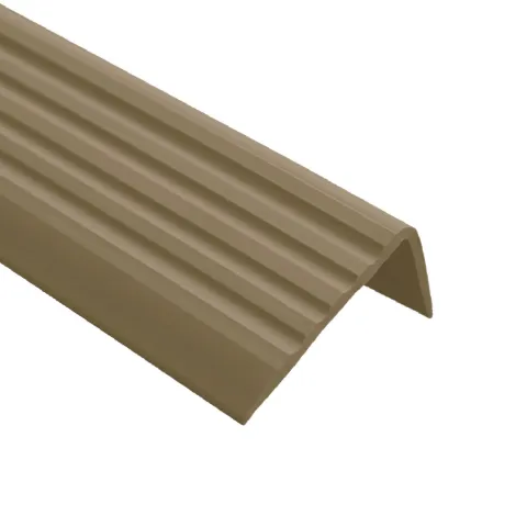 Treppenkantenprofil Selbstklebend 50x42 mm - Treppenprofil PVC für Treppenstufen, Treppenkantenschutz mit Rillen - 70 cm, Messing